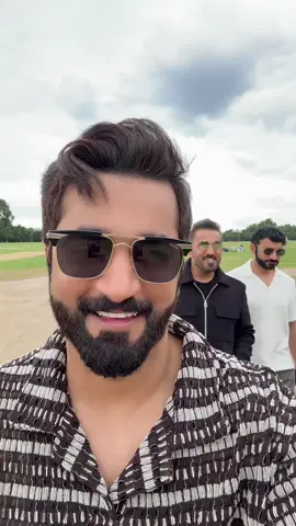 Hola 😎 #London #لندن #hydepark 