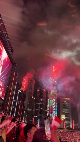 #SG60 HAPPY BIRTHDAY 🇸🇬 #ndp2025 #singapore #fyp #foryoupage #padang 