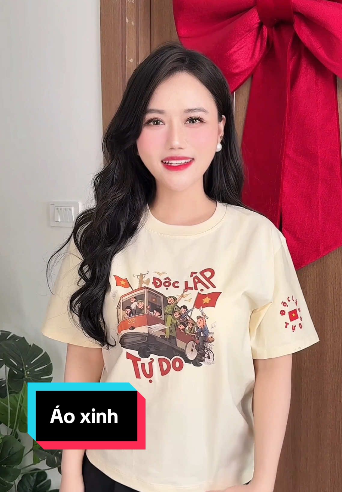 Gợi ý cho cả nhà 1 em áo xinh đi concert Quốc gia #aophong #aoxinh #concertquocgia #viral #trending #xuhuong #fyp #hienhoidieu #myoutfit #fashion #phoidoxinh 