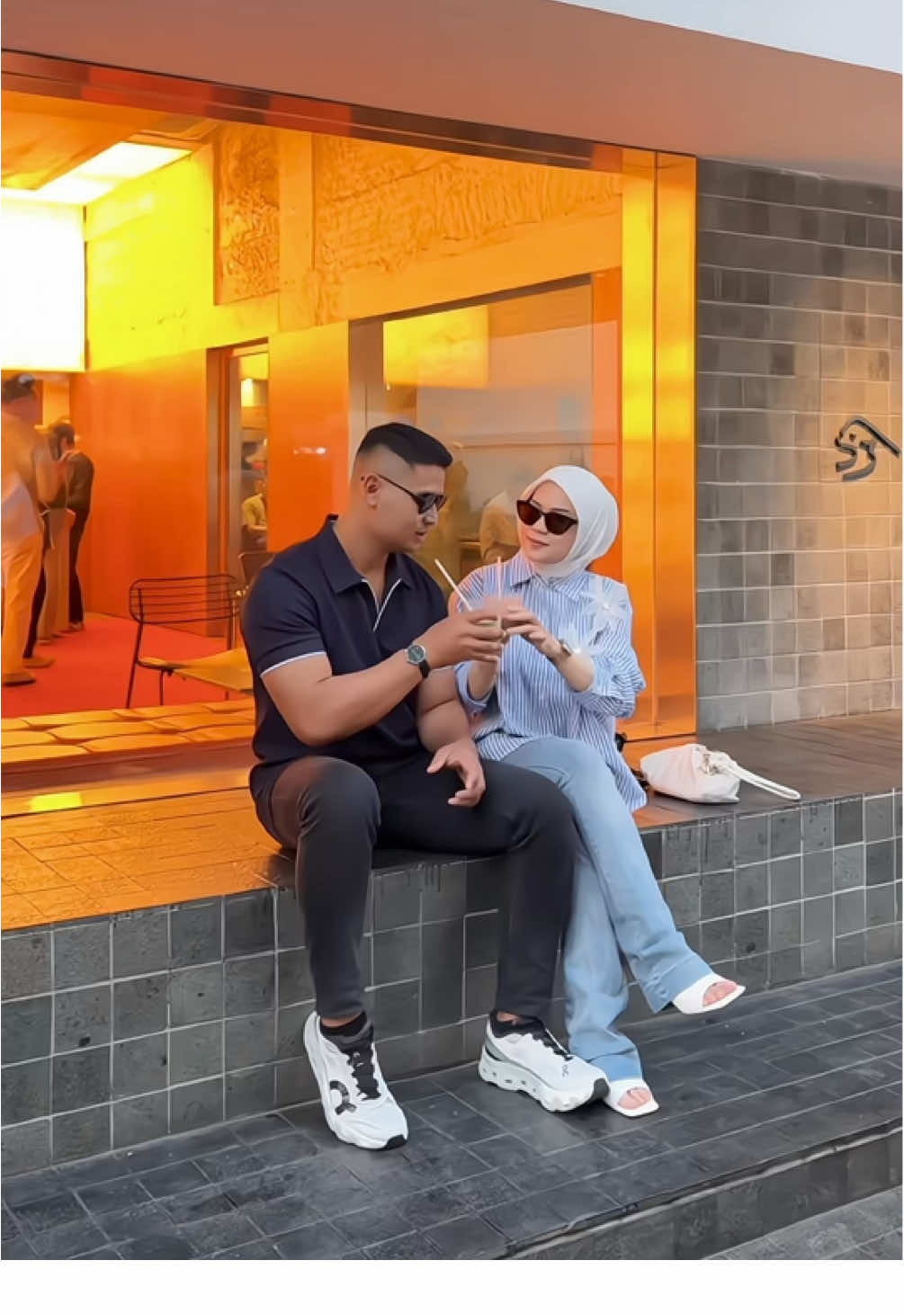 my +1🤪 #ootdcouple #couplegoals 