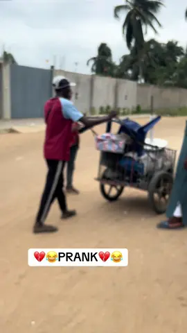 Attend la fin 😂😂 ##fyp ##viral ##tiktoktogo🇹🇬 ##foryou @TCHASS TIME 