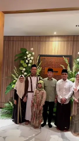 Gibran foto bersama Gus Miftah #gibranrakabuming #wapres #gibran #gusmiftah 