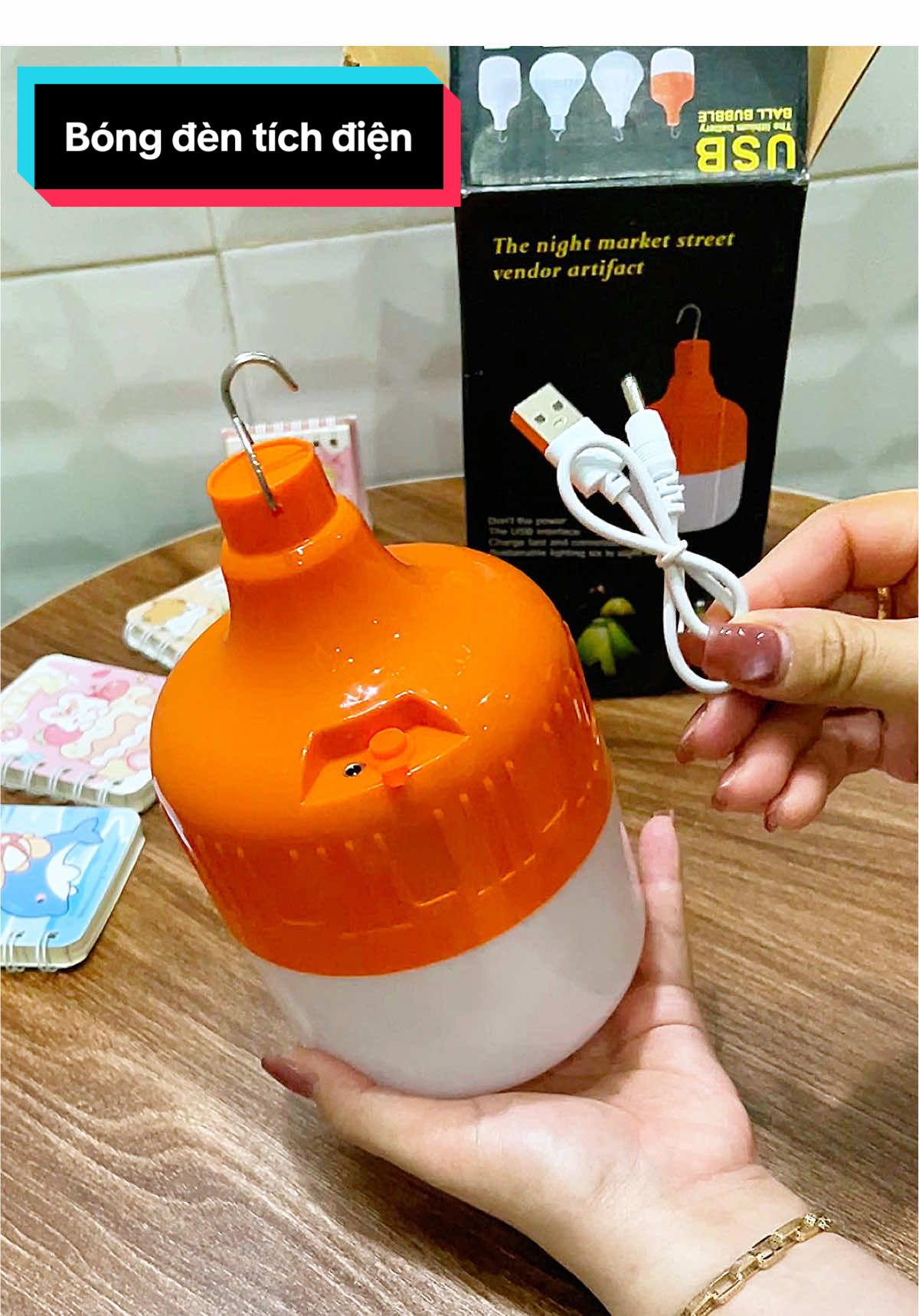 Trả lời @Mẹ Bé Gạo 66 bóng đèn tích điện công suất 150w - 200w siêu sáng  #bongdentichdien #dentichdien #bongdentichdiensieusang #ngoclanhmecutin #xuhướng 