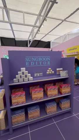 @K-Beauty World mart pop-up was so cute @Ulta Beauty #kbeautypopup #kbeautypopupchicago
