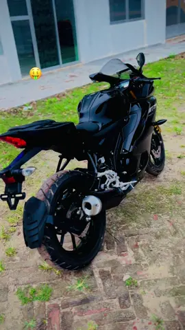 Etna janla kiw 🫥#r15_v4_indo #bdtiktokofficial🇧🇩 #fypシ゚viral #fypシ #narsingdi 