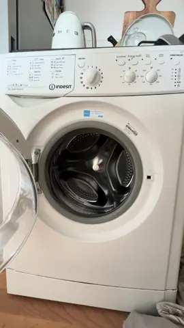 Washing load ❤️😍 #laundry #indesit #washing #washwithme #washingmachine 