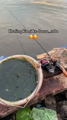Salfok🤭🤭#danautoba #toba #samosir #trending #viral #mancing #capcut #lewatberanda #fyp 