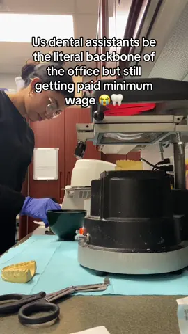 Its rough out here  #DA #rda #dentalschool #minimumwage #rda #predental #dentalschool #RDH #dentaltips #teethcare #teethcare #🦷 #RDA #registereddentalassistant #dentalhumor #teethtalk #dentaloffice #DAT #teethtok 