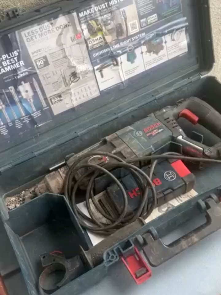 Impact Drill Sultan: Bor Anti Gagal, Pro Sekejap! Bestie, lagi pusing cari bor yang bisa tembus tembok sekeras batu? Atau pengen pasang rak aesthetic tapi bor lama loyo? Stop drama! Kenalan nih sama Impact Drill Sultan yang bikin kerjaan ngebor kamu jadi sat set, anti gagal, dan auto pro sekejap! Ini bukan bor biasa, ini bor impian para sultan DIY dan renovator sejati! Dengan tenaga badak yang nggak kaleng-kaleng, tembok beton, kayu tebal, sampai besi pun lewat! Fitur impact-nya bikin ngebor makin gampang dan cepet, nggak perlu ngoyo lagi. Desainnya ergonomis dan compact, bikin nyaman digenggam dan nggak bikin tangan pegel, meskipun kerja seharian. Pokoknya, ini alat wajib buat kamu yang pengen hasil kerja rapi, kuat, dan pastinya bikin bangga! Siap-siap jadi jagoan renovasi di rumah! Kenapa Kamu Wajib Punya Impact Drill Sultan Ini?  * 💥 Power Maksimal: Tembus semua material tanpa drama!  * 🛠️ Mode Impact: Ngebor beton jadi enteng kayak ngebor tahu.  * 💪 Desain Ergonomis: Nyaman digenggam, anti pegal-pegal club.  * 💯 Hasil Presisi: Bikin lubang rapi, pasang ini itu auto pro.  * ✨ Multifungsi: Bor, sekrup, semua bisa! Jangan cuma diliatin, langsung aja buktiin sendiri performa bor sultan ini! Stok terbatas, jangan sampai nyesel kehabisan! Yuk, langsung aja KLIK KERANJANG KUNING SEKARANG! 🛒💨 #ImpactDrillSultan #BorAntiGagal #BorTembok #AlatPertukangan #DIYIndonesia #RenovasiRumah #BorListrik #ImpactDrill #BorKuat #AlatWajib #HomeImprovement #ProjekDIY #BorTerbaik #BorRumahTangga #BorProfesional