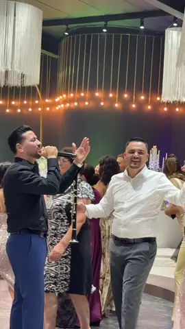 @Mariglen Hazizaj @florjan.sacma @florjan.sacma.official @Renato Muharremaj @Xhesi Muharremaj #livemusic #dasmashqiptare #band #mariglenhazizaj #florjansacma #reni #mbusheflori #fier #egnatia #zjarr🔥🔥 #viral #❤️ 