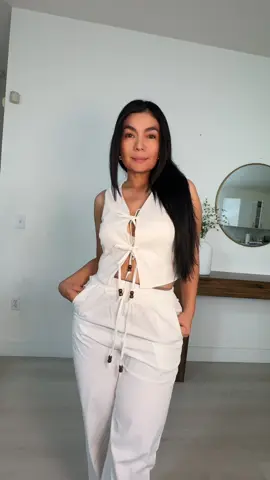 Ame este SET #2pieceset #twopieceset #tiktokshopcreatorpicks #fyp #outfitminimalista #outfit 