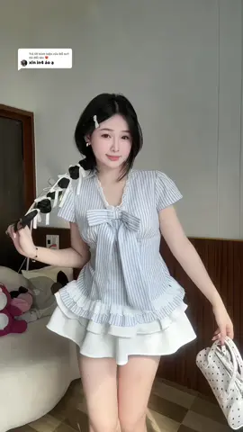 Trả lời @Đỗ nv1 thì đổi tên ❤️‍🔥 em áo hắc eo nhỏ xíu lun nè #xuhuong #tiktokviral #review #aosomihachdang #29febcloset 