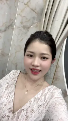 Dễ thương gì đâu 🤭
