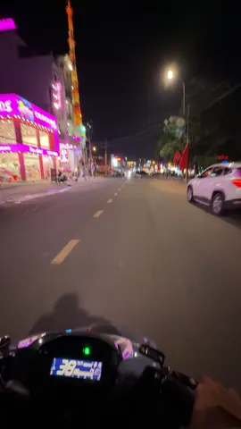 Dạo phố #vario #vario150 #variokieng #xuhuong #xuhuongtiktok #hydivar 
