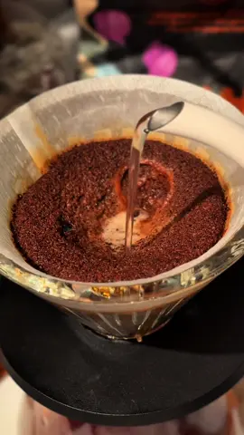 بعد ما كانت غريبه اصبحت مني قريبه #اغاني #بدون_موسيقى #تصوير #your_coffee 