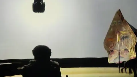 wayang kulit dalang akbar syahalam live di Nganjuk Jawa Timur 