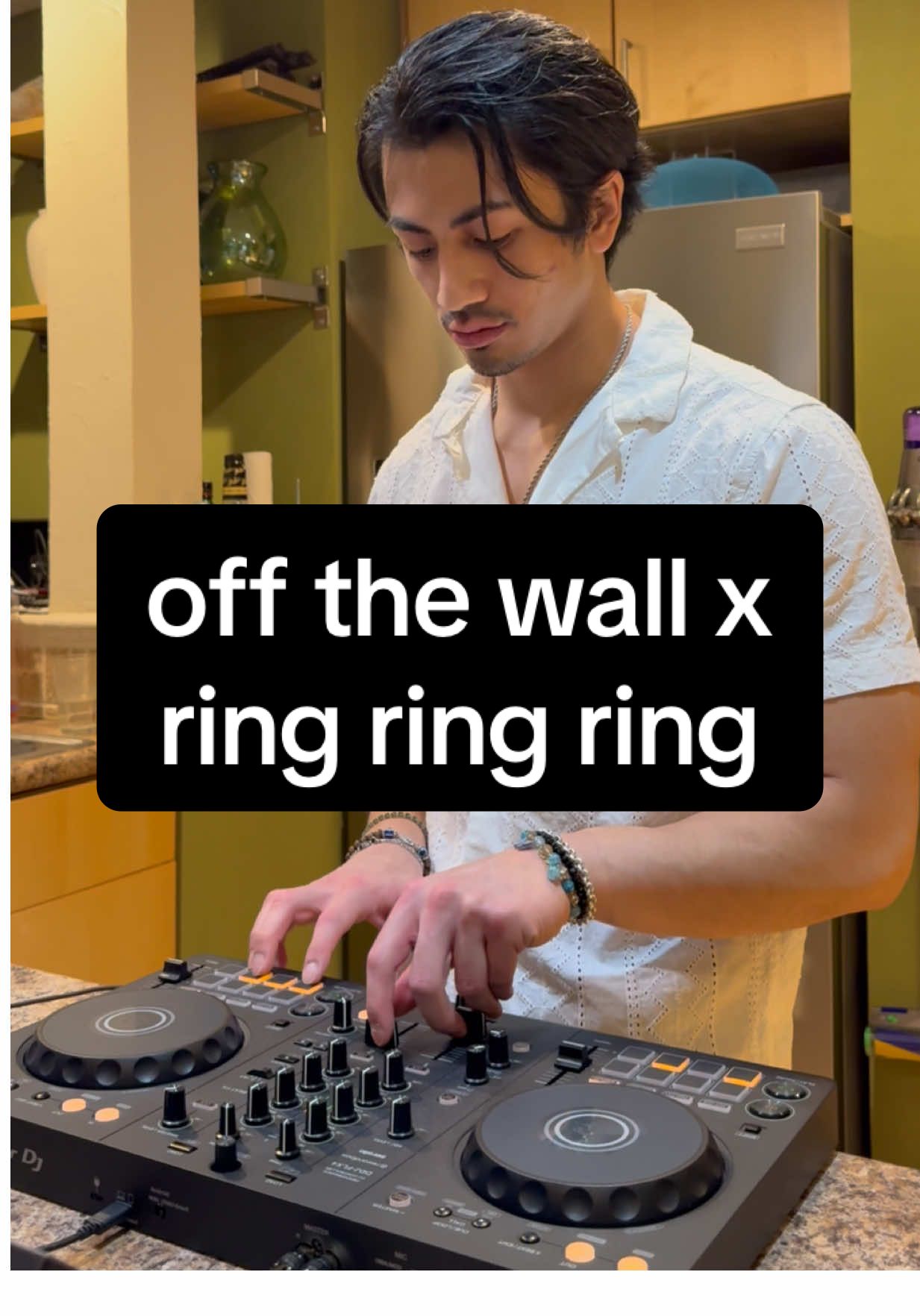 Replying to @Eve See people, THIS is a good request. It doesn’t always have to be No Pole. 😭 That’s what I’m talking bout twin 🤞🏼😌 #michaeljackson #tylerthecreator #donttaptheglass #dj #djing #djtok #remix #mashup #djtransition #djtransitions #djmashup #djmashups #beginnerdj