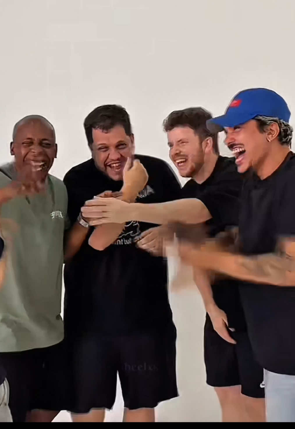 o melhor canal do Brasil? #aquelescaras #aquelescarasedit #chicomoedas #maciel #beltrao #cocielo #foryoupage #copacirrose #aquelescaras_cortes 
