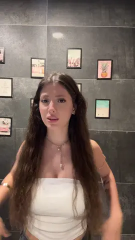 Saç daha bitmedi kesicez gögsüme kadar 