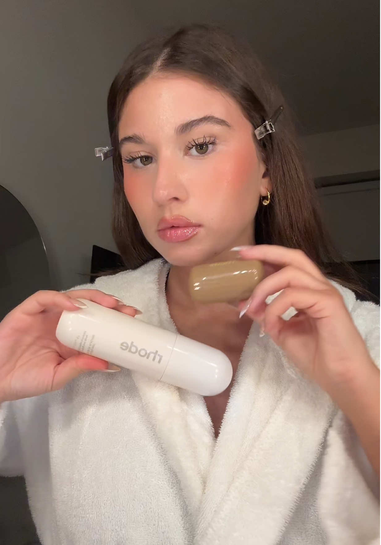 sun soaked + glazing mist  @rhode skin @Hailey Bieber 