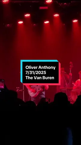 So I got to see @Oliver Anthony this past week at local venue here in #Phoenix, #Arizona. I cannot tell you how much I enjoyed his concert. So talented. I look forward to his next show. ❤️ #itsadamnshame #livemusic #oliveranthony 