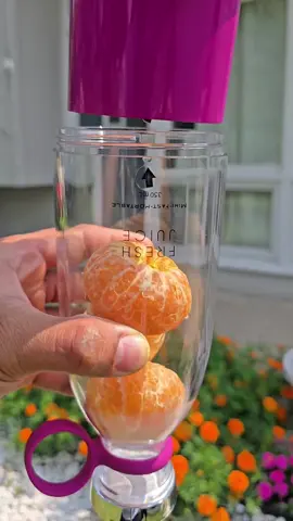 Fresh juice, wherever life takes you 🍊 This 350 ml portable blender lets you enjoy your favorite fruit juice anytime, anywhere. Compact, lightweight, and USB rechargeable, it slips easily into your bag or backpack. Just add fruit, press one button, and blend fresh juice in seconds—no outlets, no hassle. Perfect for the office, gym, travel, or outdoor adventures. Freshness and freedom in every sip! #portableblender #miniJuicer #smoothieontherun #healthyhabits #freshjuice #blenderbottle #usbrechargeable #gymessentials #fitandfresh #blendanywhere