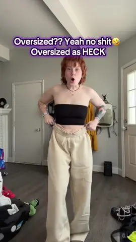 I think I live in these now, what’s the address??? #sweatpants #baggypants #baggysweatpants #baggyclothes #baggyfit #backtoschool #backtoschoolshopping #foryoupage #StreetStyle #streetwear #viraltiktok 