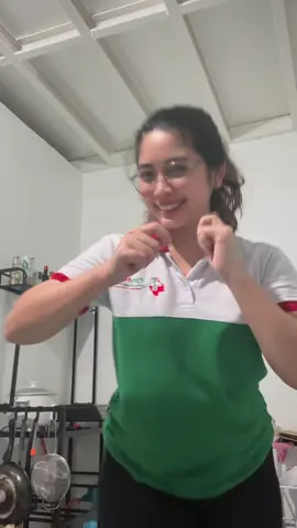 Na toxic, late nakauwi pero natiktok pa! Hyper ang nars nyo! Tabaaaang! #narsjer 