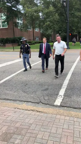My very first face to face encounter with Coach Saban! I'm at the very end of the clip. I was so nervous that I didn't even ask for a photo, lol! No one was around us but what you see! #FYP #rolltide 