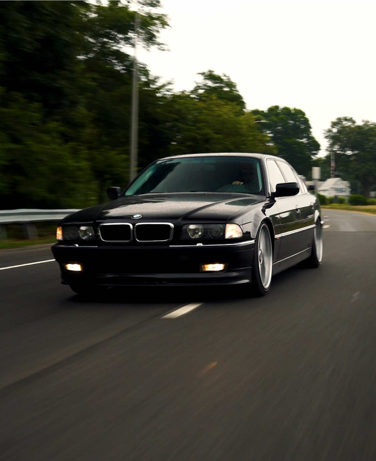 Tests with new roller setup #bmw #e38 #carsoftiktok #germancars 