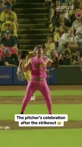 What was he doing 😂 #TheOcho #savannahbananas #bananaball #banana 