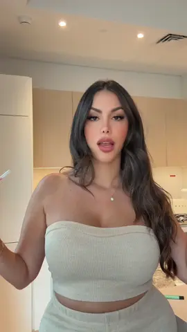 الدنيا زي السكر 🍰🍡🍬🍭🍪🍩
