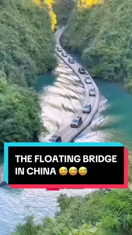 Y’all driving on this? 👇😅 📍 Shiziguan floating bridge 🌎 Enshi Prefecture, China  🎥 edctoom on IG  #china #facts #funfacts #crazy #creatorsearchinsights 