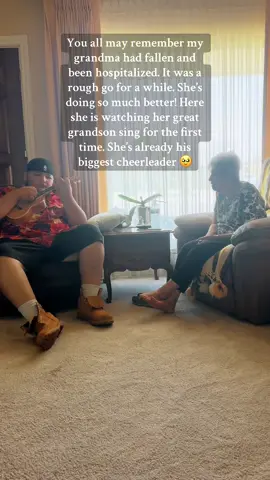 #notthefakeamber #greatgrandma #Ukulele @coversbybigpoppa 
