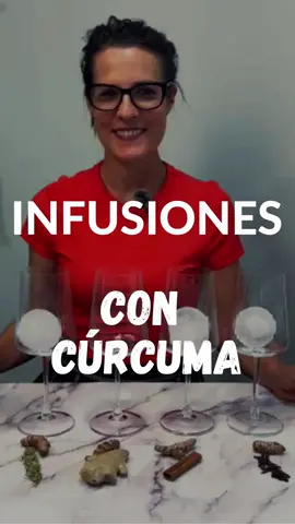 Te traemos 4 poderosas infusiones con cúrcuma que te ayudarán al bienestar de tu cuerpo. Las puedes tomar en ayunas para que notes aún más todas las propiedades de cada planta y sus beneficios. Orégano - Sistema inmune Jengibre - Salud digestiva Canela - Regular el azúcar en sangre Clavos de olor - Combatir parásitos del cuerpo Añade pimienta negra para mejorar su absorción. #curcuma #Receta #detox #salud #remedioscaseros #infusiones #recetacurcuma