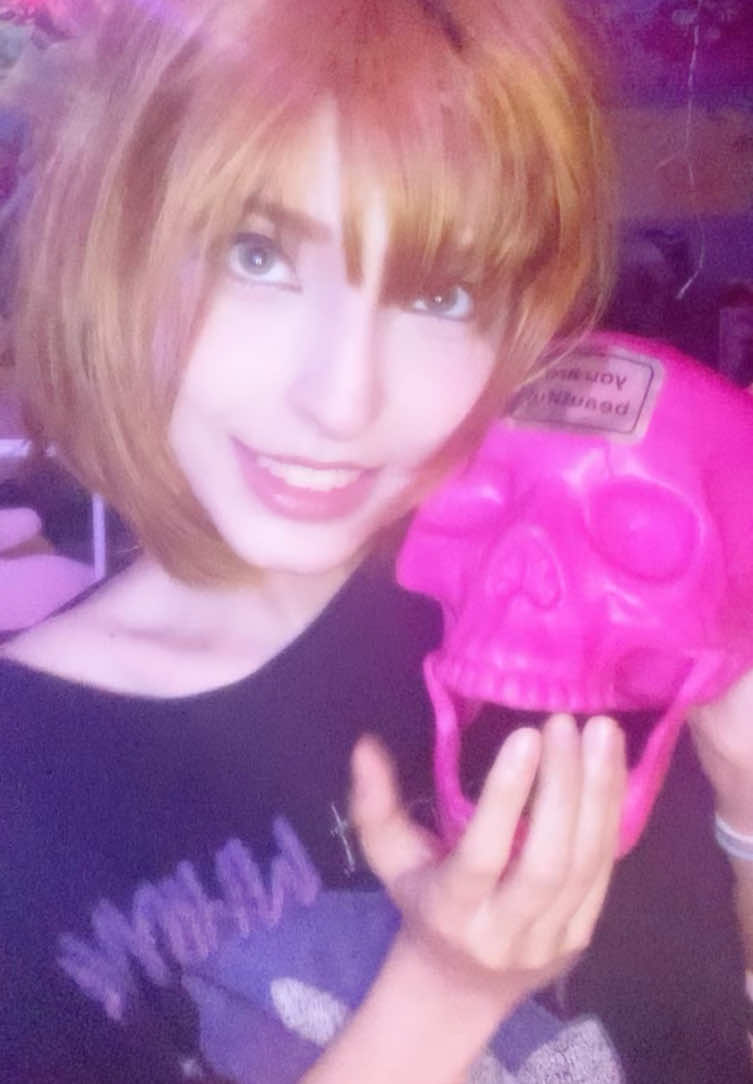 Idk what I was doing this night (also might just post unseen old out of cosplay TikTok’s since this account is so dead) these filters make my teeth and mouth so stretched bro 😭 #fypシ #itssnowing 