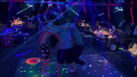 只要快乐 在哪里都无所谓 #f #fy #包厢文化 #dj #djremix #东南亚 #chinatiktok 