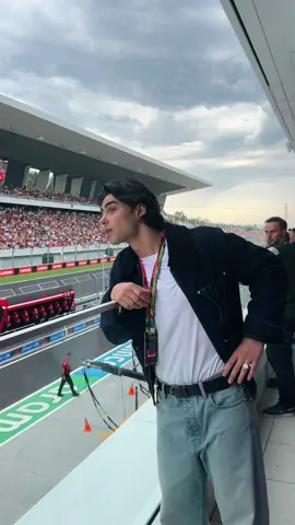found him! @Louis Vuitton #f1#lv#budapest#charlesleclerc 