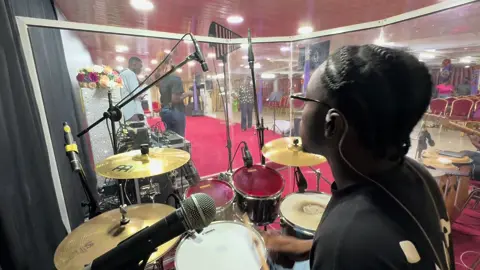DrumCam de notre répétition     #musician#cotedivoire🇨🇮#gospel#drums#drumcam#meme#band 