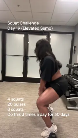 Day 19| 30-day squat challenge  Elevated sumo squat using a 30 lbs weight. Don’t be afraid to switch it up. But by all means do what you like. What day are you on?  Challenge is 4 squats, 20 pulse squats, 8 squats to the beat. 3 sets (however you want to do them, you can do them all at once or different times of the day) for 30 days total. Don’t forget to add rest days and stretching. Most importantly have fun 🤩 