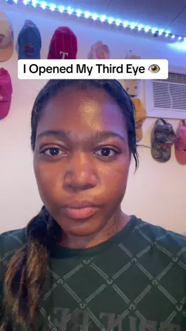 Highly would NOT suggest lol #fypシ゚viral #fypシ゚viral #fyppppppppppppppppppppppp #thirdeye #chrakahealing #chraka #spiritualtiktok🧿 #spiritualitytok #spiritualawakening #awakening #awareness #viral #eye #ghost #storytime #storytelling #storytimes #story #highschool #teens 