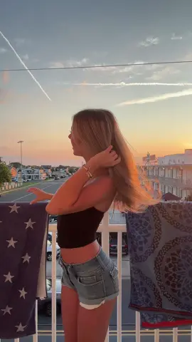 boardwalkk #im18tiktok⚠️ #boardwalk #fyp #blonde #fypシ 