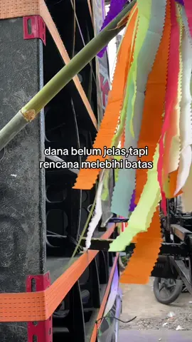 ngelu ning ndas🤣#karnavalsoundsystem #karnaval2025 #horegpati #horegjawatimur #soundhoregjawatimur #soundhoreg 