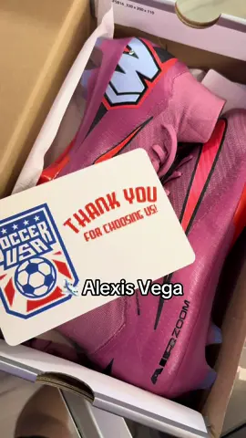 Shipped to Mexico’s #10 Alexis Vega🙌🏼 #fyp #soccertiktok #fypシ゚viral 