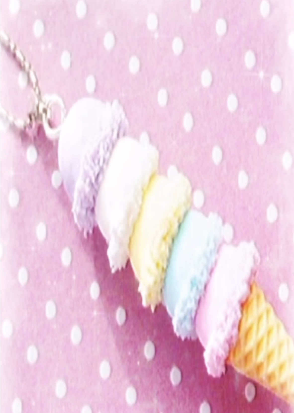 my hair looks like cotton candy 🍬 #cutejewelry #moodboardaesthetic #targetaudience #niche #fyp #2010s #sparkly #meow #nostalgic #fypシ #myspacescene #pastel #2010snostalgia #scenequeen #foryou #jeffreestarmyspace #desserts #jewelry #2000s #pastelscene #🧁 #scenekid #myspaceprincess 