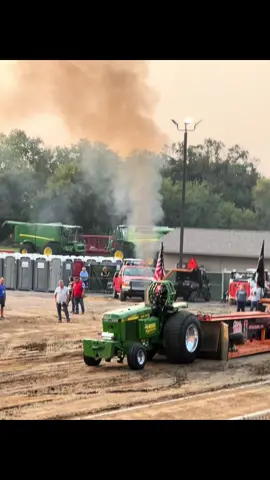 #nebraska #fair #sarpycountyfair #tractorpull 
