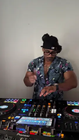 La música Afro no solo suena, vibra en la sangre, despierta el alma y conecta raíces que nunca mueren#foryou #afrobeats 