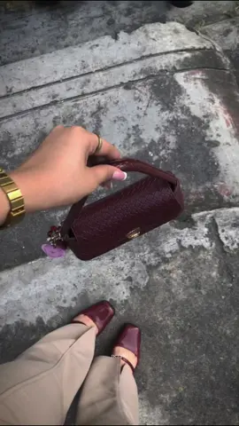 the best burgundy bag ♥️ #unibag #collegebag #bags #fyp 