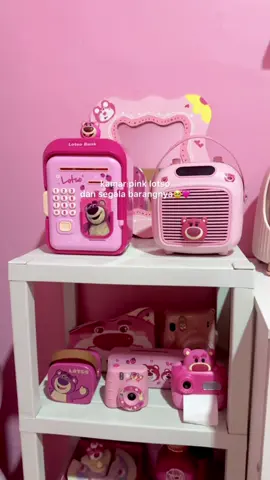 lebih seneng koleksi barang barang pink lucu daripada baju🥹🩷 #fyp #fypシ゚ #fypage #RoomTour #roomdecor 