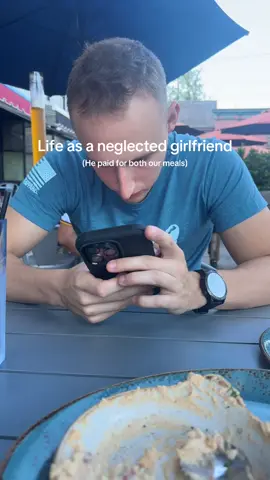 But like pay attention to meeeeeeee #boyfriend #ldr